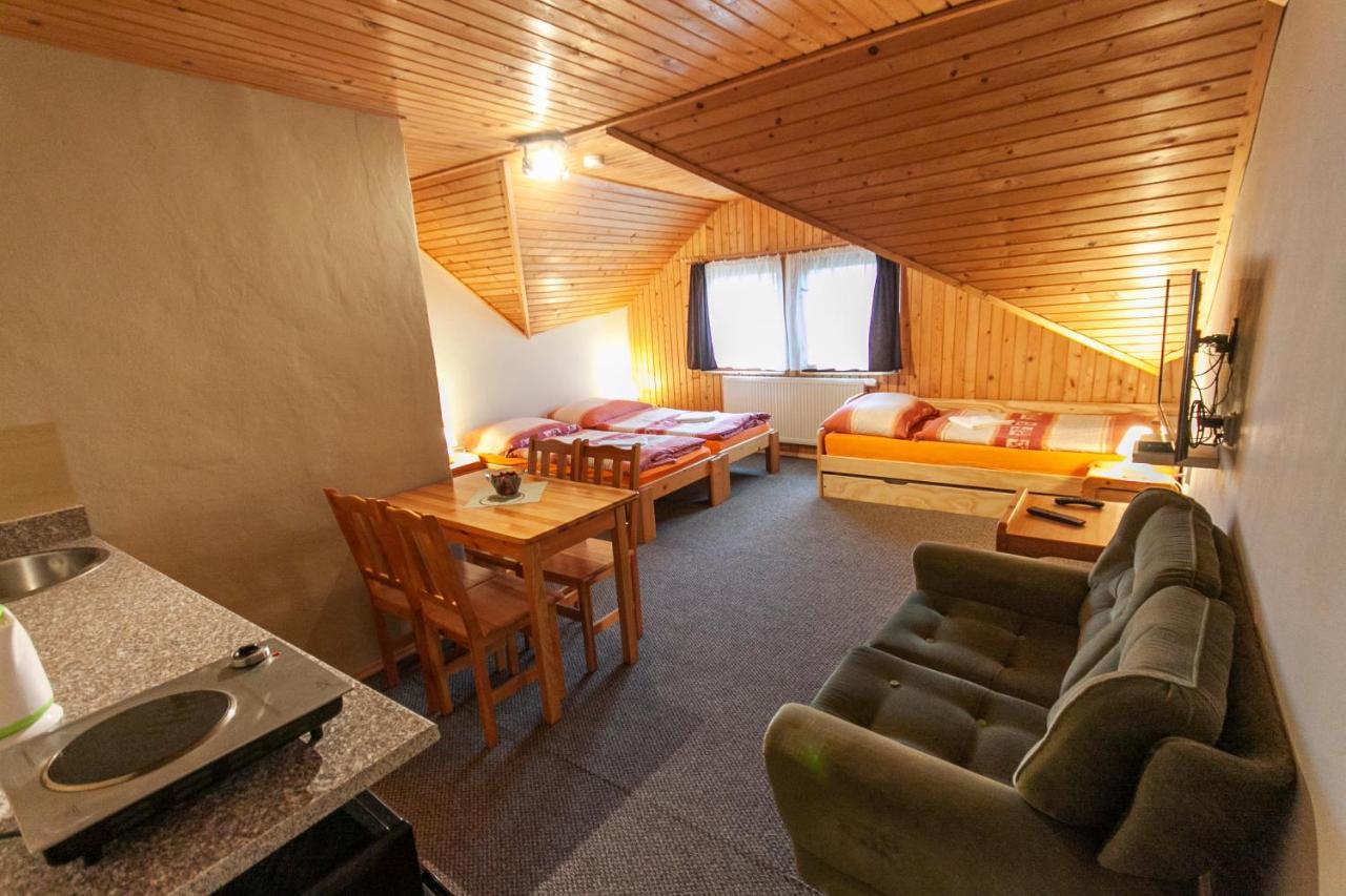 Levial Rooms Veľký Slavkov Eksteriør billede