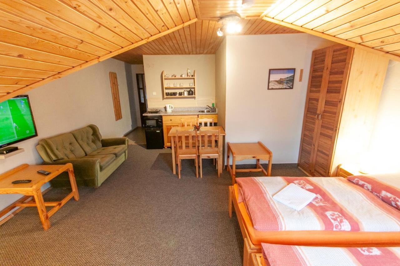 Levial Rooms Veľký Slavkov Eksteriør billede
