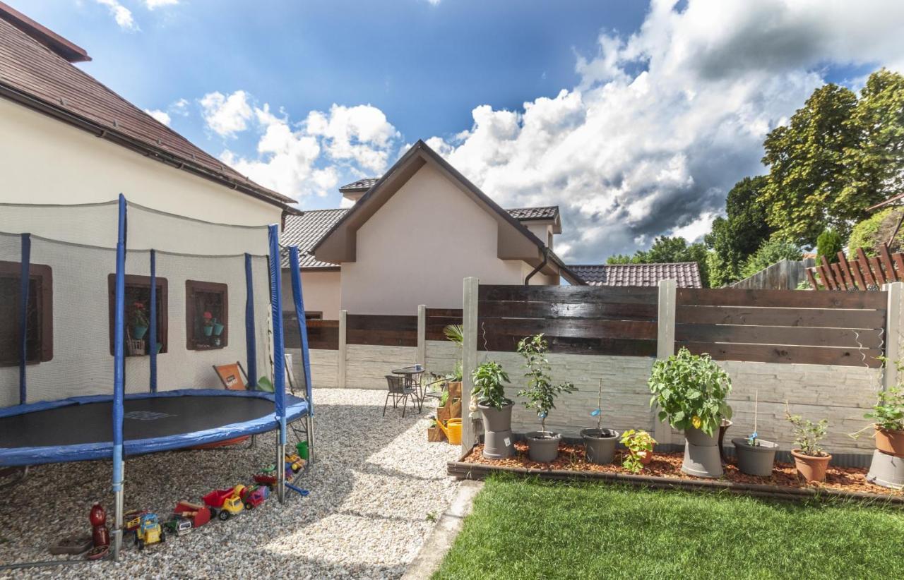 Levial Rooms Veľký Slavkov Eksteriør billede